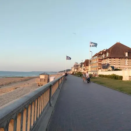 Apartament T2 Refait A Neuf *